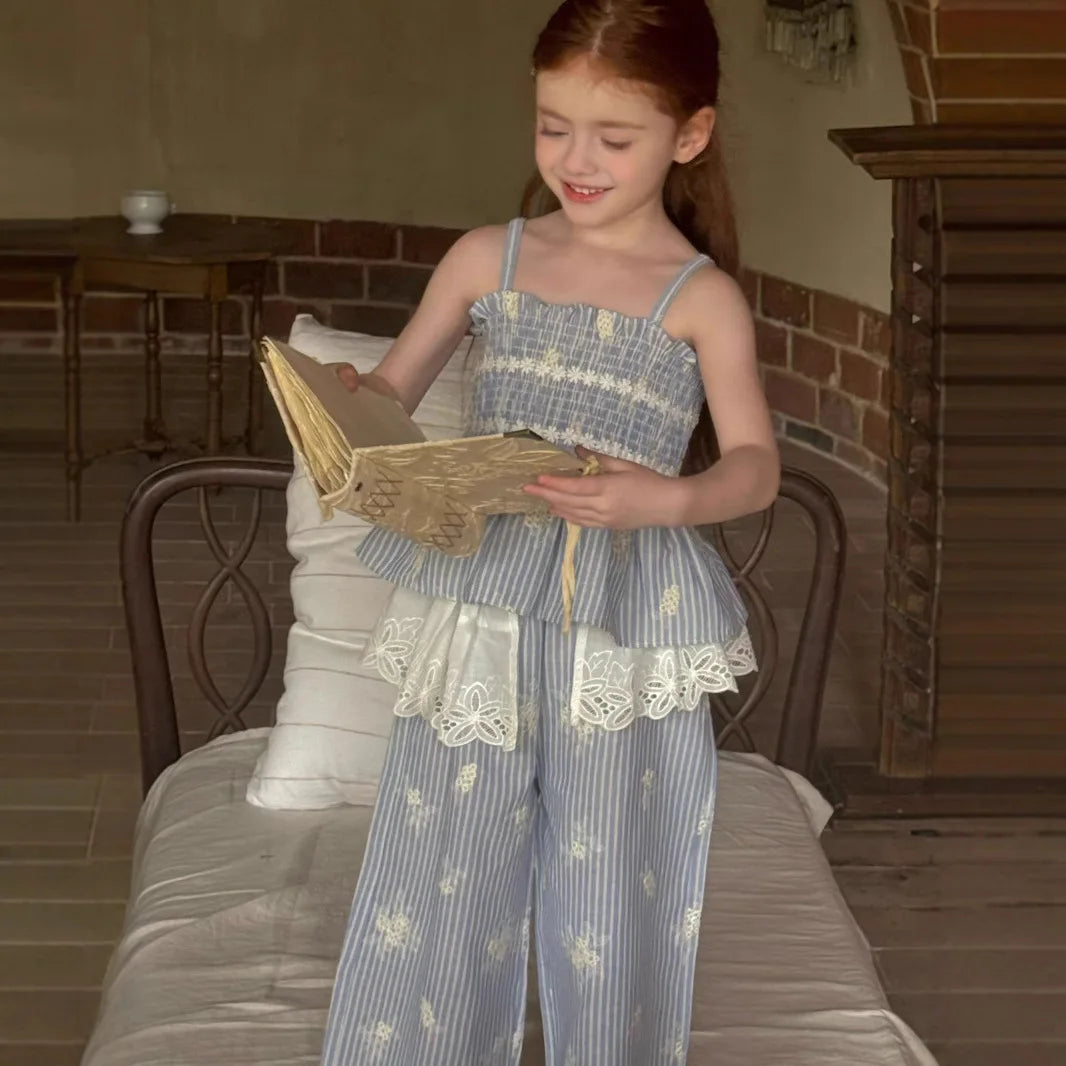 Vintage Blue Blossom Set