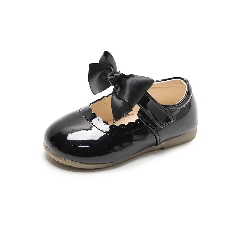 Girls’ Patent Leather Shoes with Satin Bow