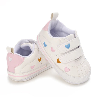 Baby Sneakers Sweet Hearts