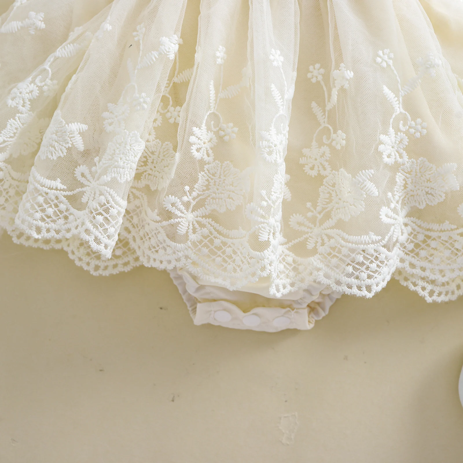 3D Blossom Lace Baby Romper Set