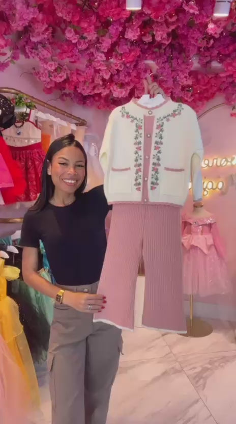 Sweet Garden Knit Set – Cozy Style for Blossoming Days